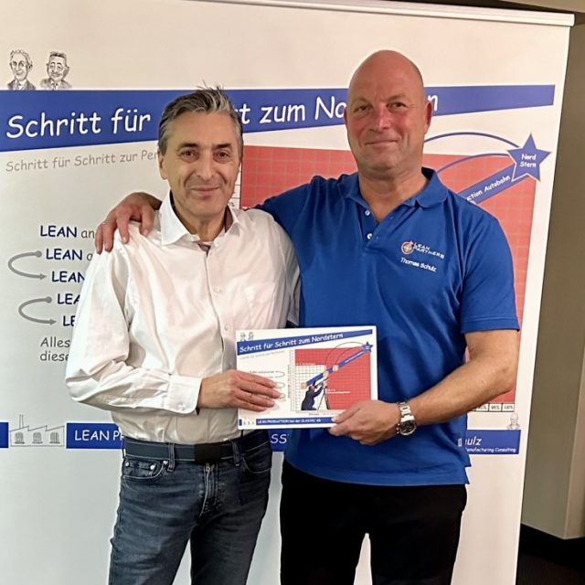 Michael Meiss (links) mit Thomas Schulz | Geschäftsführer LEAN PARTNERS Projekt Gesellschaft mbH & Co. KG
